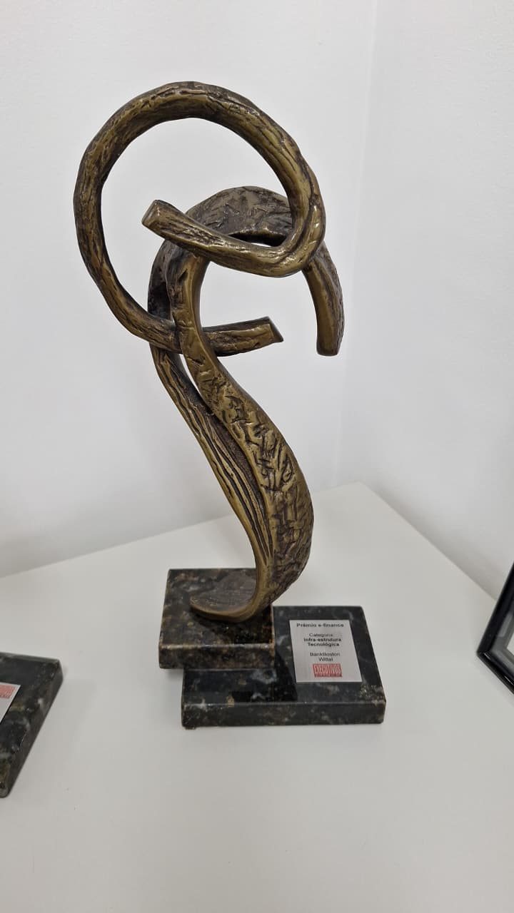 Premio eFinance – Infraestrutura Tecnologica